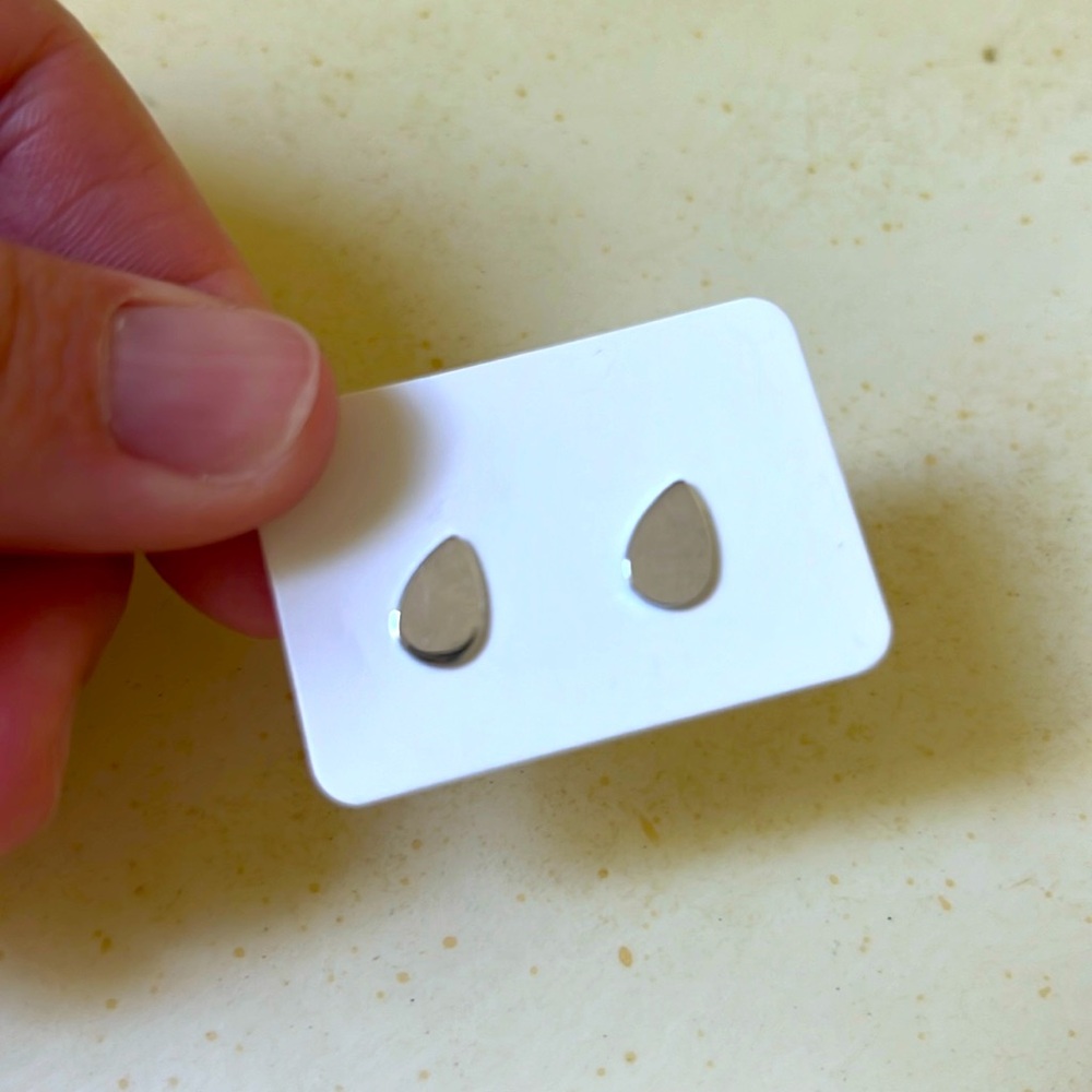 Sterling Silver Mini Teardrop Studs